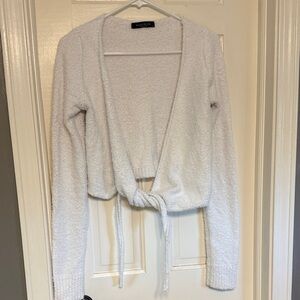 Maverick; cozy, white, cropped cardigan